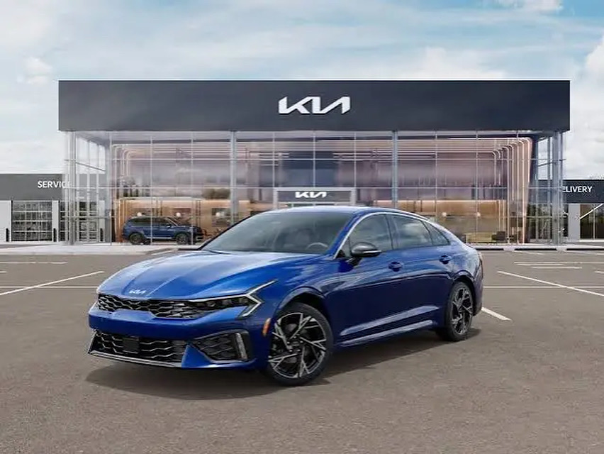 2025 Kia K5 — Blue