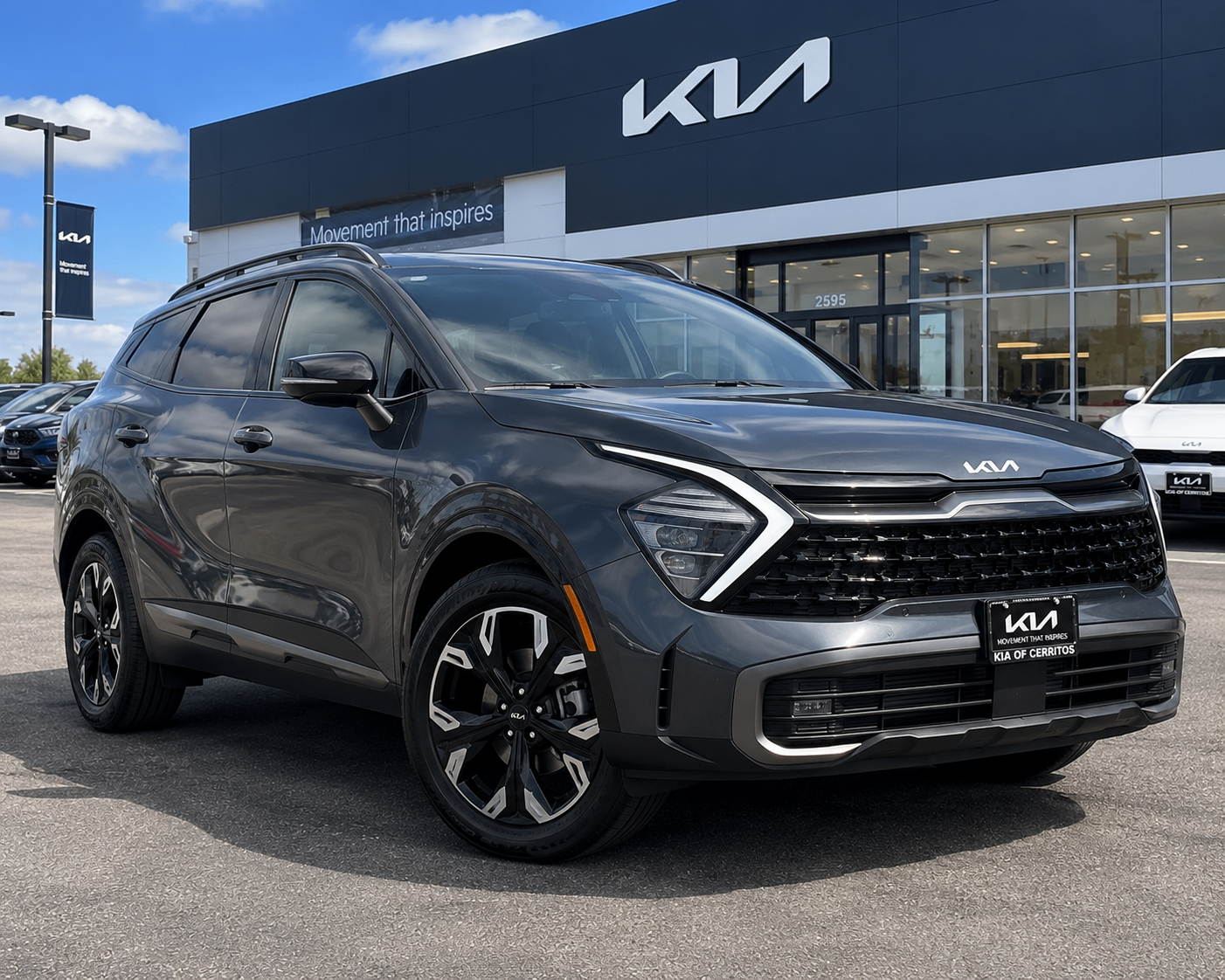 2023 Kia Sportage — Gray